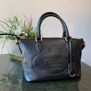 Prada Embossed Black Glacé Leather Borsa a Mano